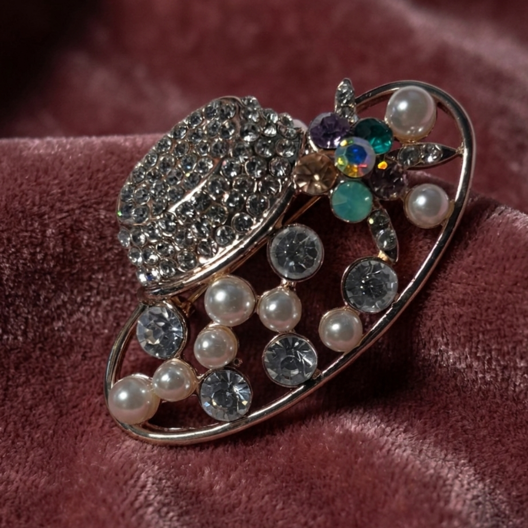 Festive Hat Brooch