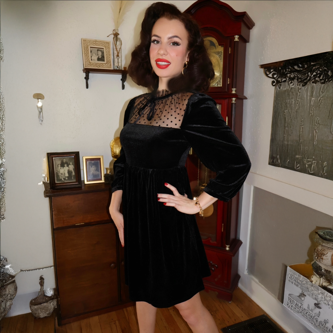 Penelope Retro Mini Dress in Velvet Black / 2X Penelope Retro Mini Dress in Velvet Black / 2X